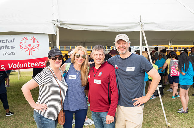 Community service team